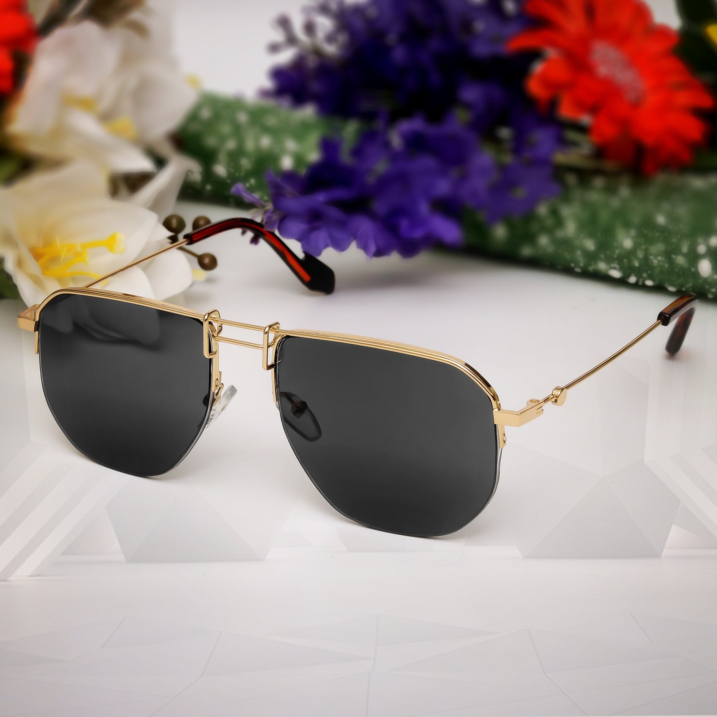 BB Mould Gold Black Unisex Sunglasses